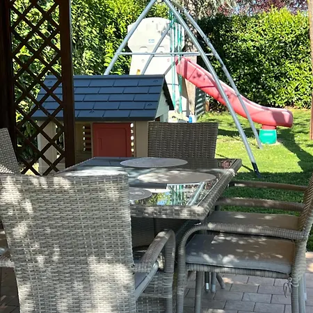 Relaxhomeholiday Вилла *